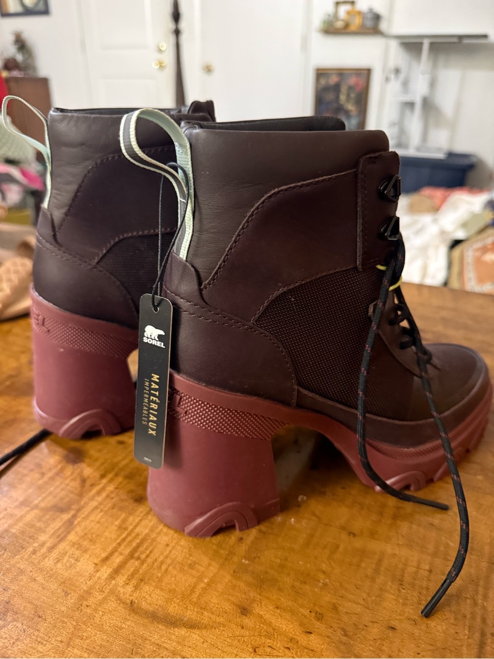 Sorel Women’s Brown & Burgundy Lace-Up Chunky Heel Boots